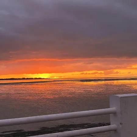 Le Phare, Pour 4 Personnes Avec Vue Sur La Baie De Somme * Le Crotoy
